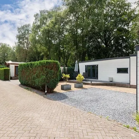 Σαλέ For 4 On The Veluwe Putten